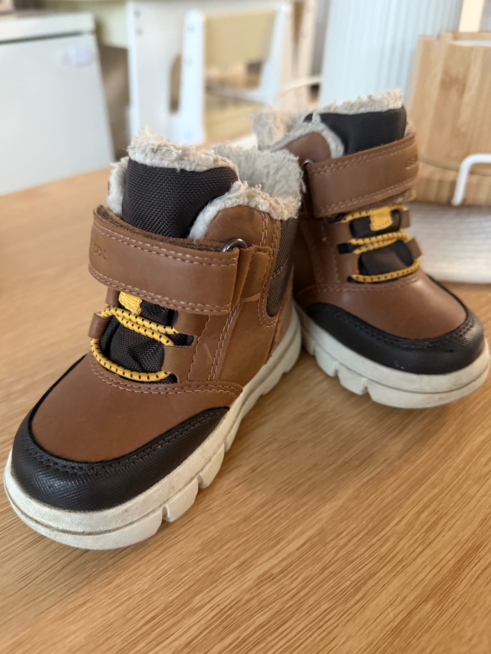 Geox Winter Boots (Size 22)